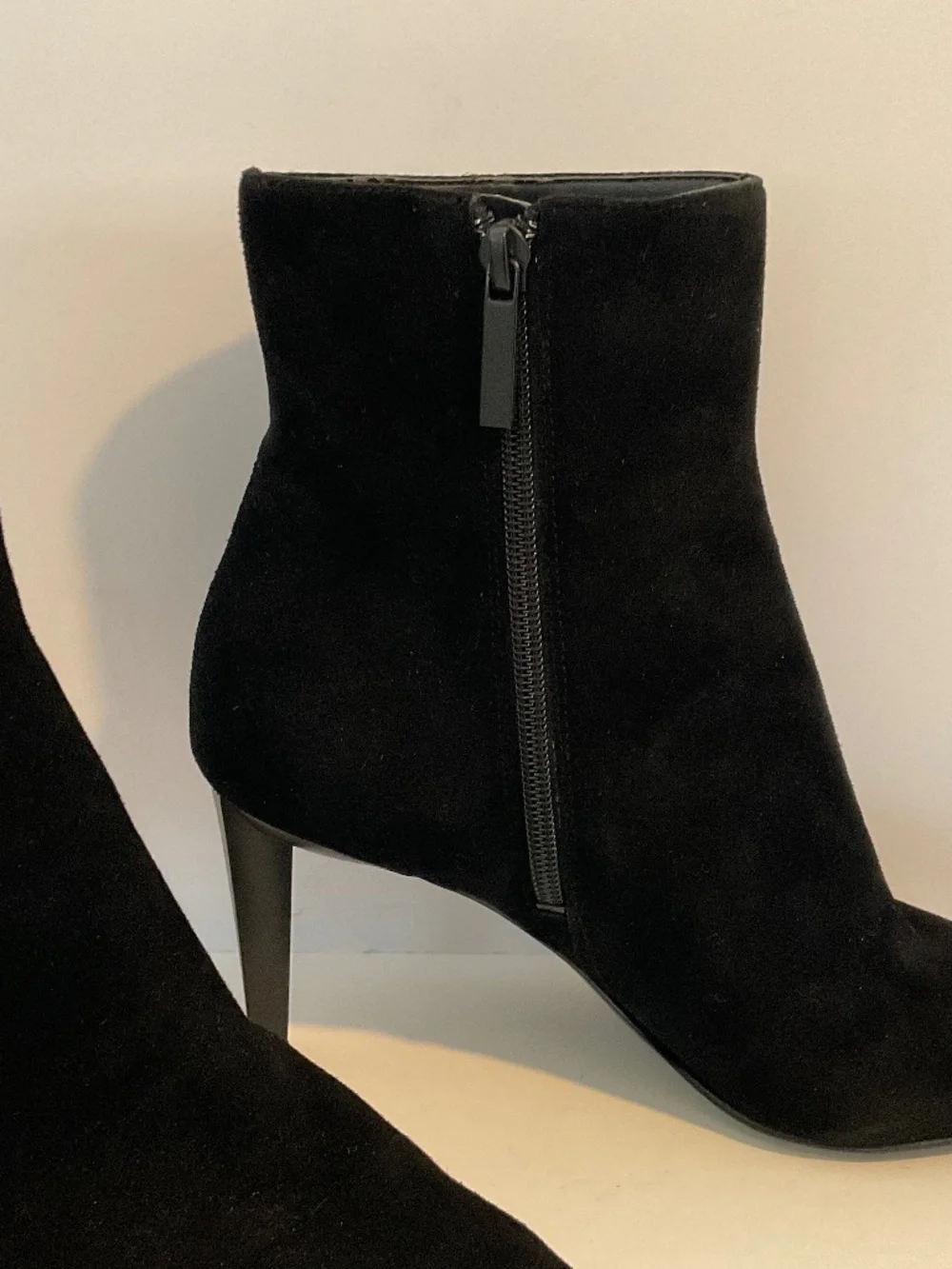 Kendall & Kylie Booties Black Suede Size 7.5